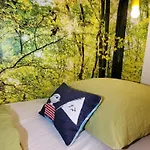 Highlights-play Area In Children's Room! Terrace-park, Indoor Pool, Sauna, Hiking, Pingpang, Table-football, Tennis, Free Parking Apartmán