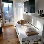 Highlights-play Area In Children's Room! Terrace-park, Indoor Pool, Sauna, Hiking, Pingpang, Table-football, Tennis, Free Parking Schonach im Schwarzwald