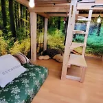 Apartmán Highlights-play Area In Children's Room! Terrace-park, Indoor Pool, Sauna, Hiking, Pingpang, Table-football, Tennis, Free Parking *