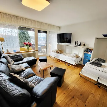 Highlights-play Area In Children's Room! Terrace-park, Indoor Pool, Sauna, Hiking, Pingpang, Table-football, Tennis, Free Parking Apartmán